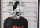 " OPERASI FAJAR ANTI MIRAS! POLRES KOBAR TANGKAP BURUH PENGEDAR ARAK, 35 LITER DISITA : PERINGATAN KERAS UNTUK SELURUH WARGA! "